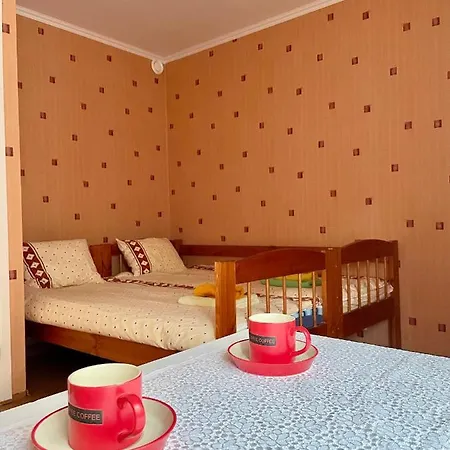아파트 Cozy Roosi Guest 페르누
